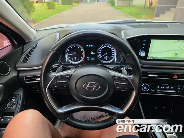 Hyundai Sonata 2022 — Фото 12/18
