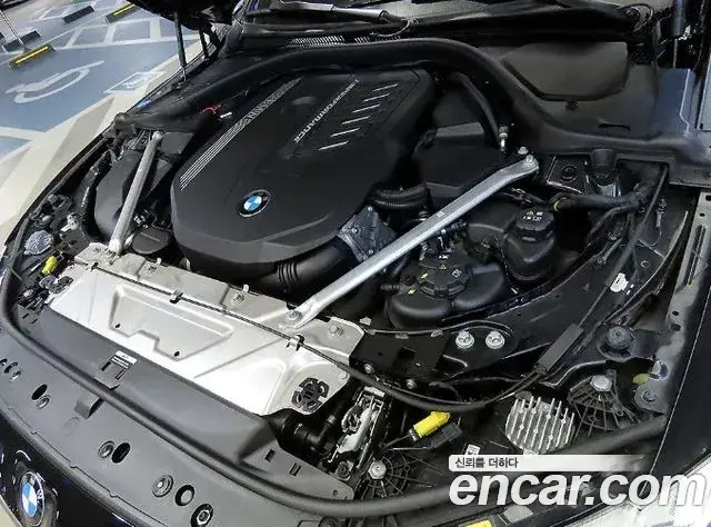 BMW 4 Series 2023 — Şəkil 19/20