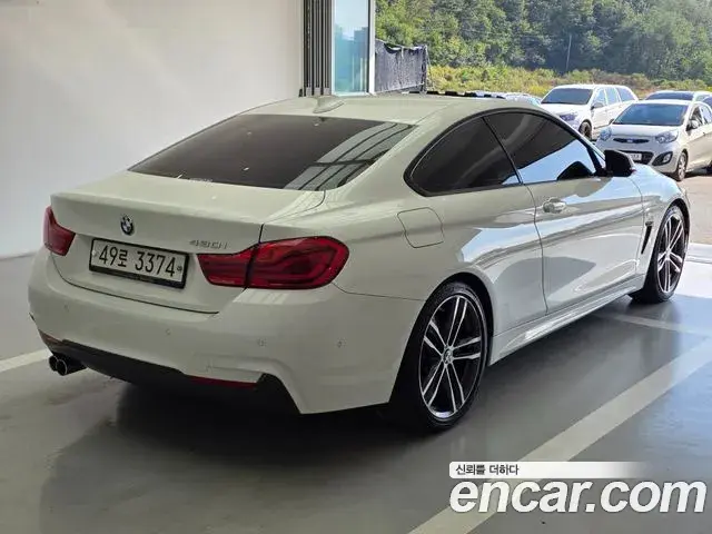BMW 4 Series 2018 — Фото 1/18