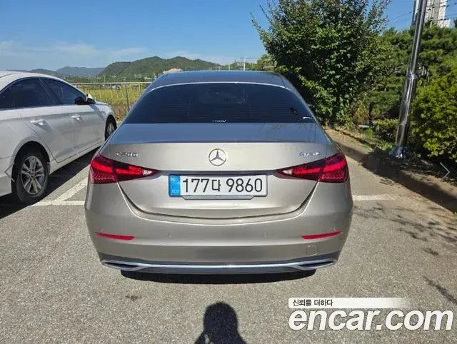 Mercedes-Benz C-Class 2022 — Фото 4/20