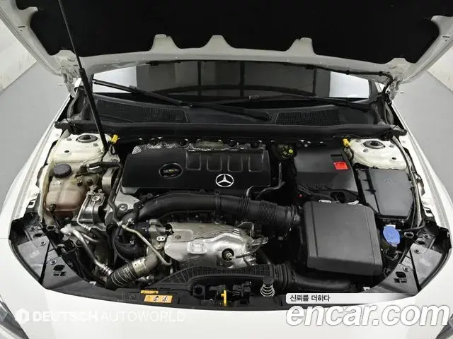 Mercedes-Benz CLA-Class 2022 — Фото 5/20