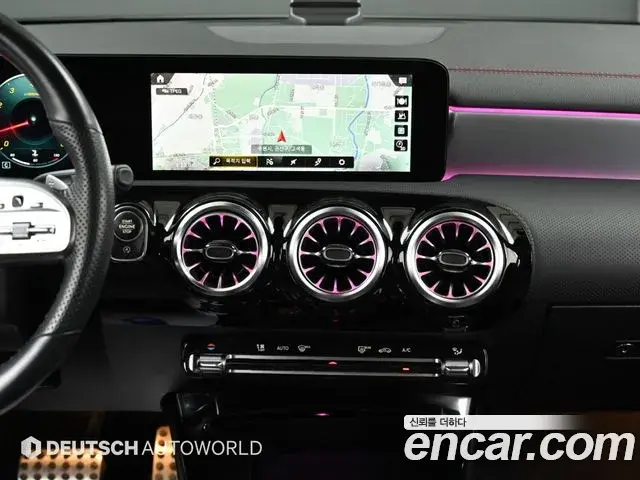 Mercedes-Benz CLA-Class 2022 — Фото 14/20
