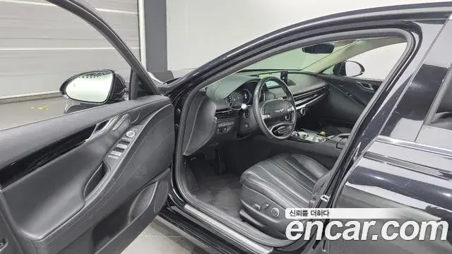 Genesis Electrified G80 2023 — Şəkil 8/20