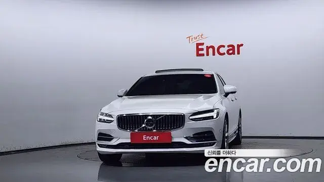 Volvo S90 2018 — Photo 3/20