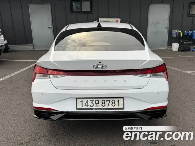 Hyundai The New Avante Hybrid 2021 — Şəkil 15/20