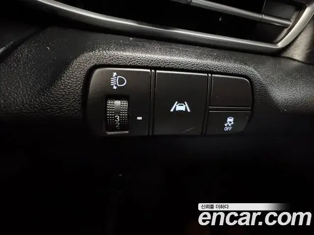 Hyundai The New Avante Hybrid 2021 — Şəkil 3/20