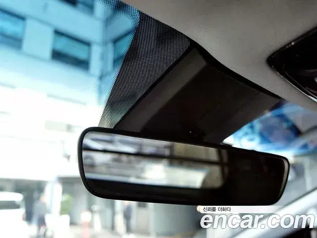Hyundai Staria 2021 — Photo 12/20