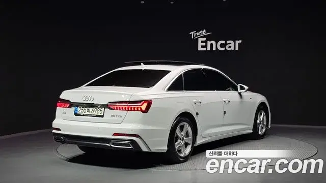 Audi A6 2021 — Photo 14/20