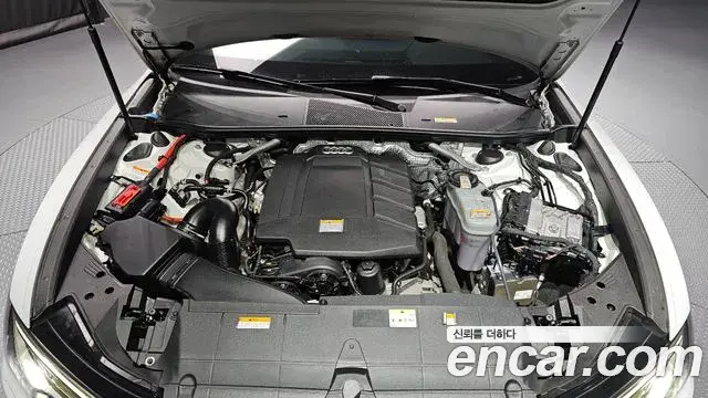 Audi A6 2021 — Photo 12/20