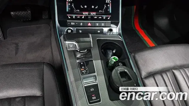 Audi A6 2021 — Photo 3/20