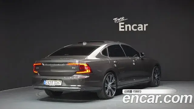 Volvo S90 2023 — ფოტო 11/20