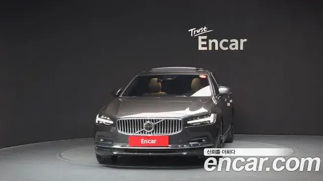 Volvo S90 2023 — ფოტო 13/20