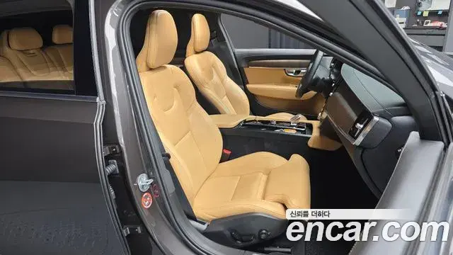 Volvo S90 2023 — ფოტო 4/20