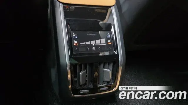Volvo S90 2023 — ფოტო 17/20