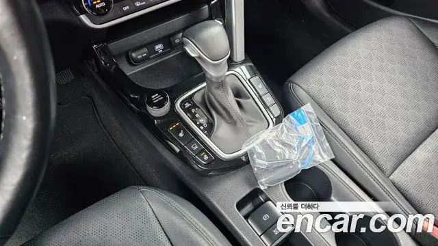 Kia Seltos 2022 — Şəkil 7/20