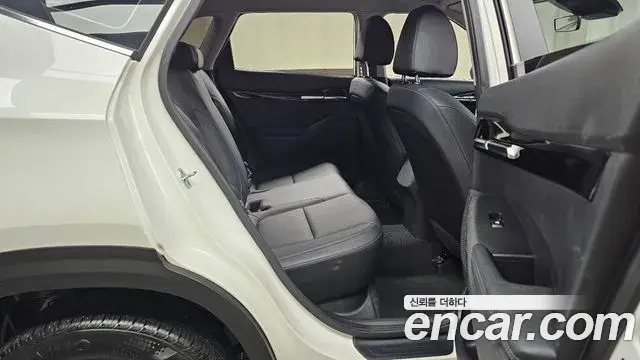 Kia Seltos 2022 — Şəkil 1/20