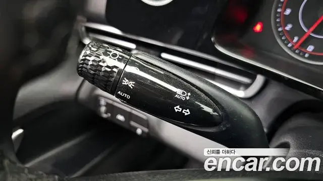 Hyundai The New Avante Hybrid 2022 — Şəkil 18/20