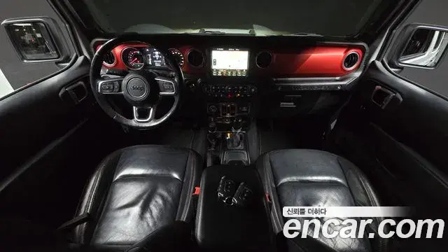 Jeep Wrangler 2018 — Şəkil 14/20