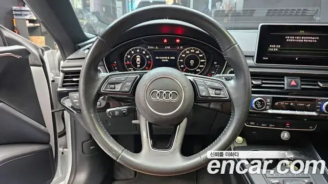 Audi A5 2019 — ფოტო 4/20