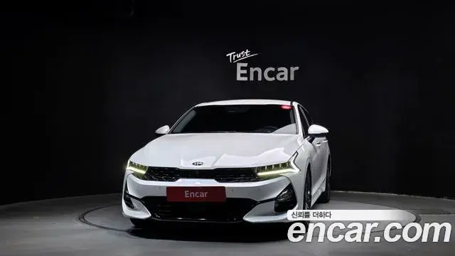 Kia K5 2021 — Şəkil 2/20