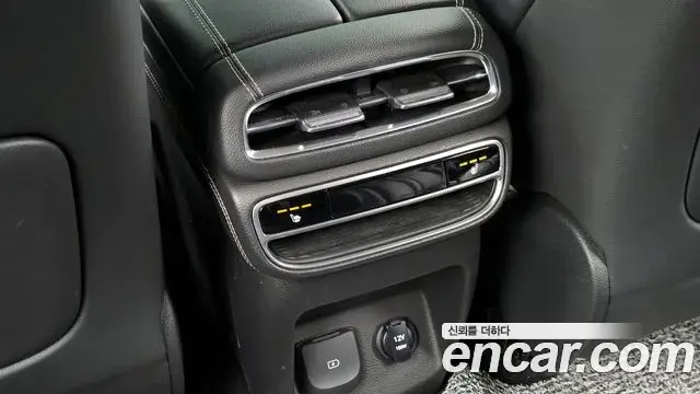 Genesis GV80 2020 — Şəkil 11/20