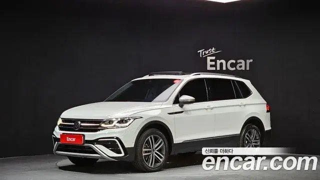 Volkswagen Tiguan Allspace 2023 — Фото 1/20