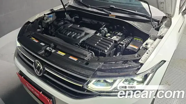 Volkswagen Tiguan Allspace 2023 — Фото 6/20