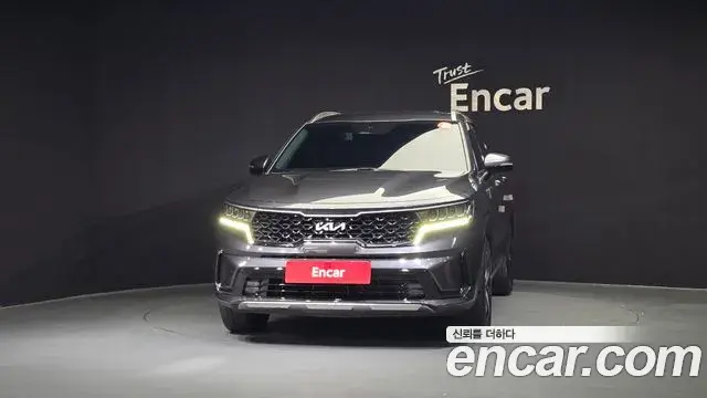Kia Sorento 2022 — Фото 3/20