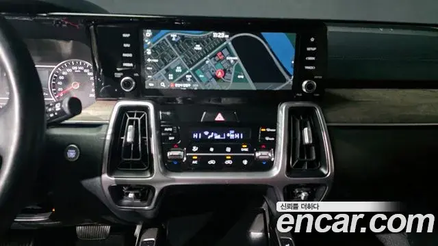 Kia Sorento 2022 — Фото 19/20