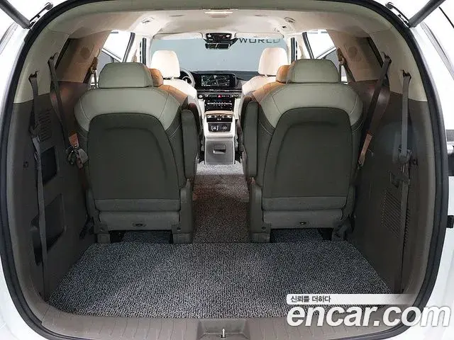 Kia Carnival 2023 — Фото 5/20