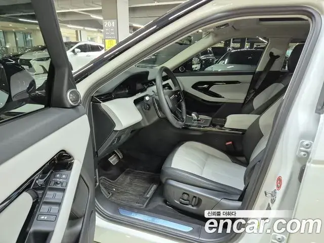 Land Rover Range Rover Evoque 2025 — Şəkil 15/20