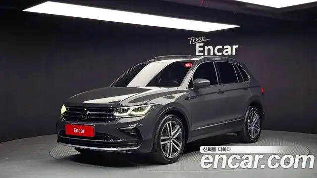 Volkswagen Tiguan 2021 — Photo 11/20