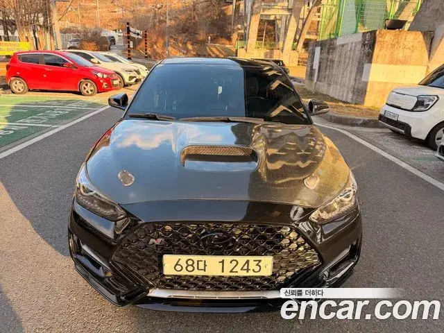 Hyundai Veloster 2019 — Фото 2/18
