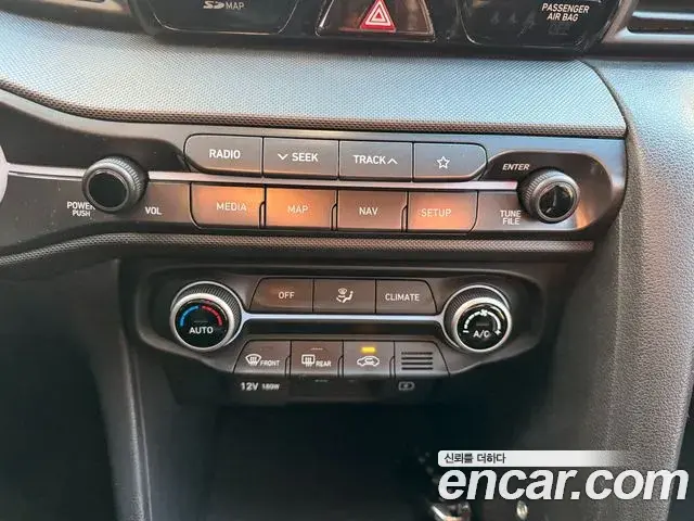 Hyundai Veloster 2019 — Фото 13/18