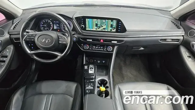 Hyundai Sonata 2020 — Фото 7/20
