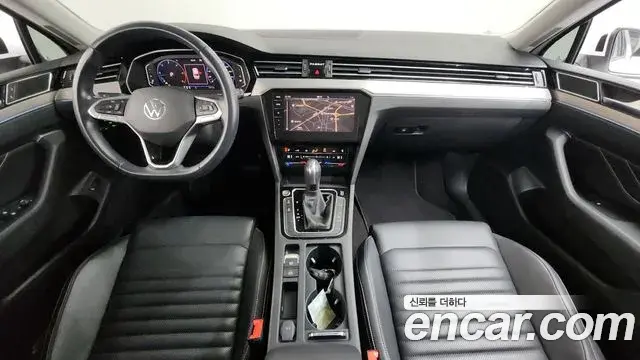 Volkswagen Passat GT 2021 — Фото 7/20