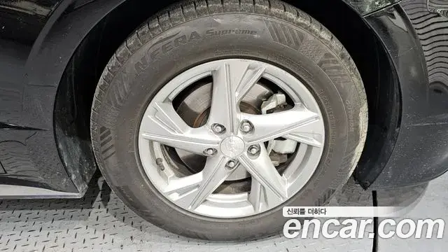 Hyundai Sonata Hybrid 2020 — ფოტო 15/20