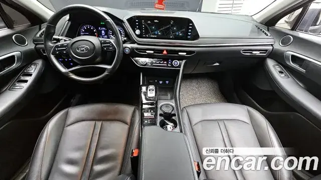 Hyundai Sonata Hybrid 2020 — ფოტო 11/20