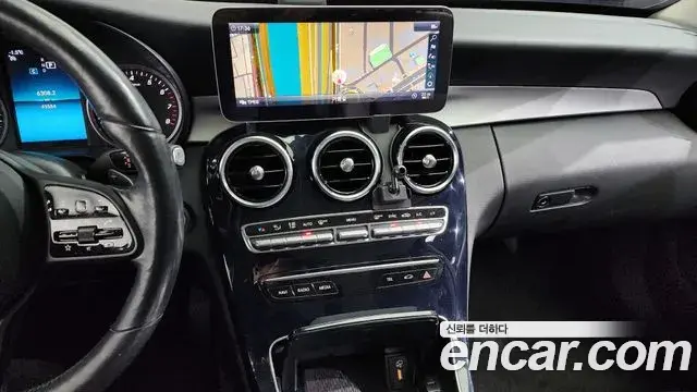 Mercedes-Benz C-Class 2019 — Şəkil 20/20