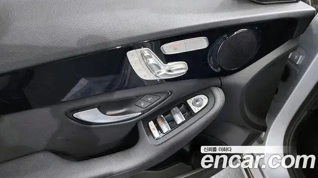 Mercedes-Benz C-Class 2019 — Şəkil 4/20
