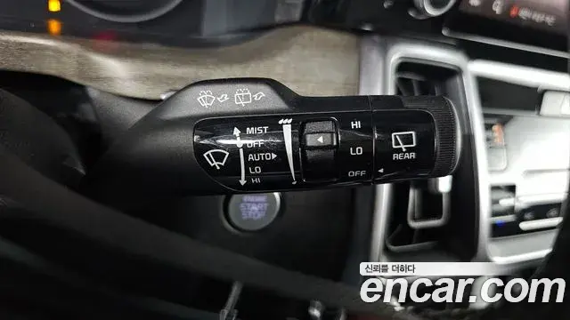 Kia Sorento 2020 — Photo 16/20