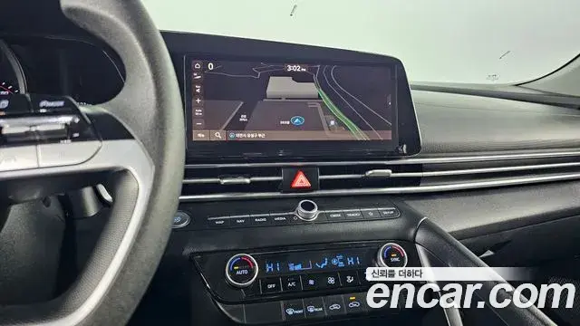 Hyundai The New Avante Hybrid 2021 — ფოტო 5/20
