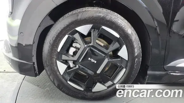 Kia Carnival 2025 — Фото 5/20
