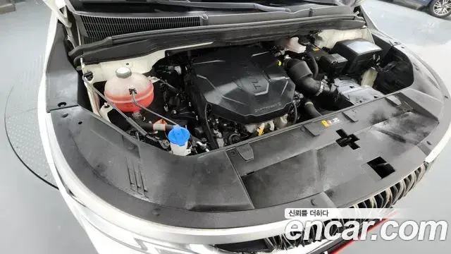 Kia Carnival 2020 — Şəkil 13/20