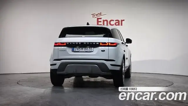 Land Rover Range Rover Evoque 2021 — Şəkil 13/21