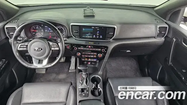 Kia Sportage The Bold 2020 — ფოტო 14/20