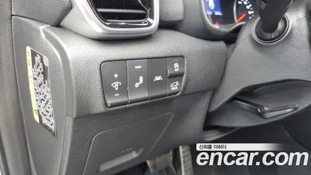 Kia Sportage The Bold 2020 — ფოტო 11/20