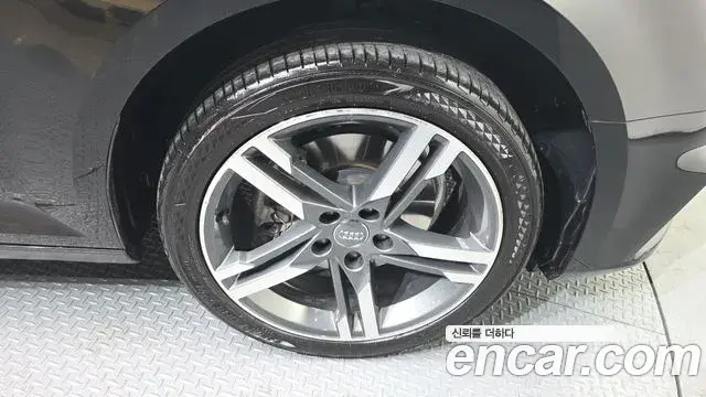 Audi A4 2019 — Şəkil 8/20