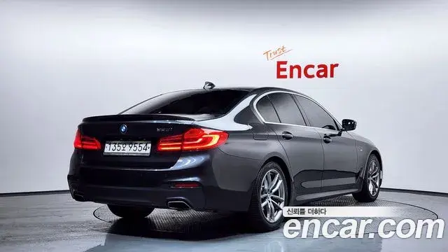 BMW 5 Series 2020 — Şəkil 17/20