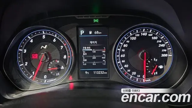 Hyundai Veloster 2020 — Photo 19/20